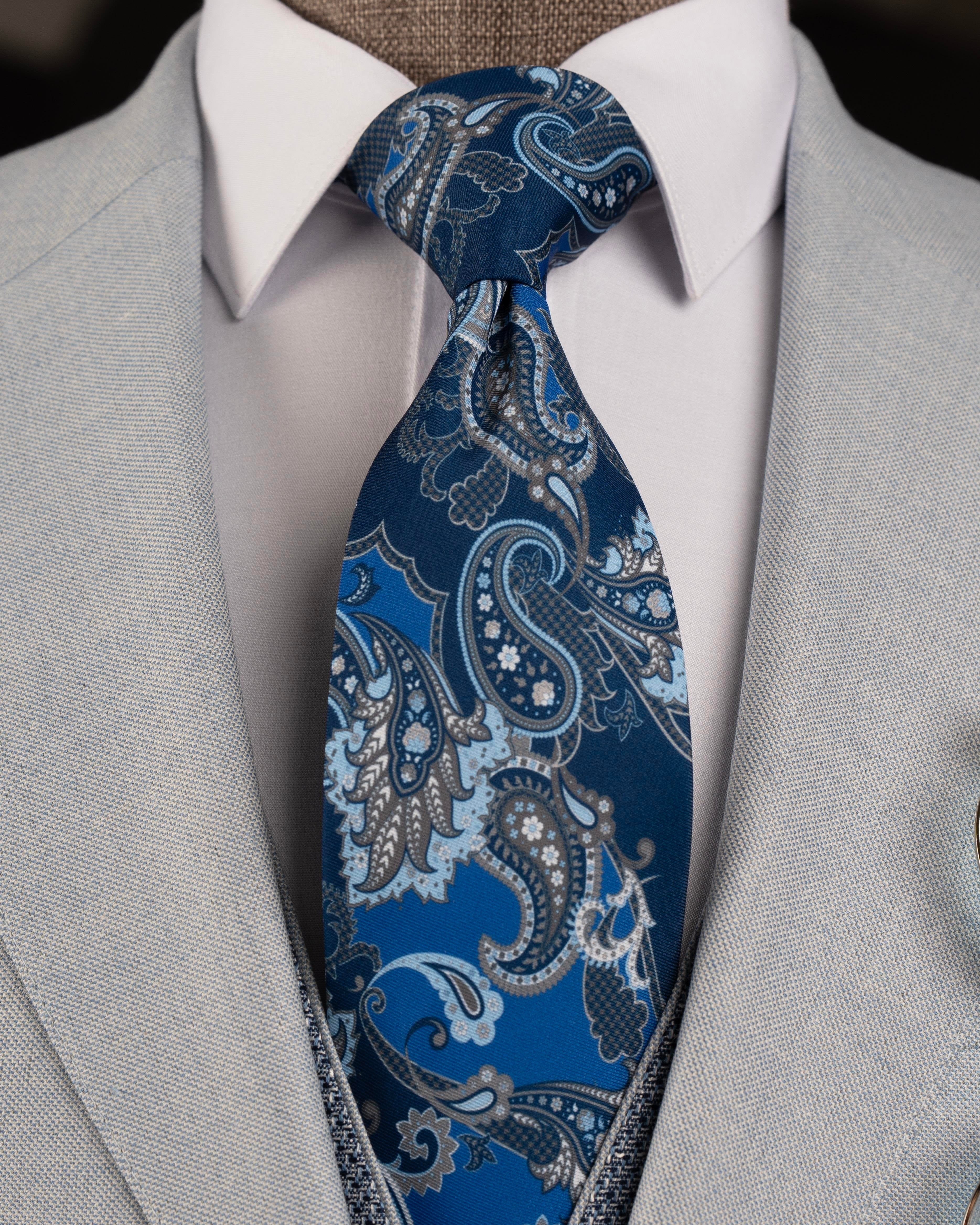 French Cuff Men's Grey Double Buttoned 3-Piece Suit