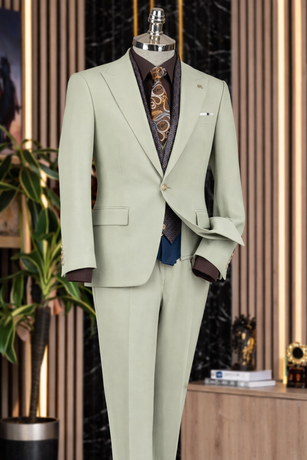 French Cuff Men's Lime Single Buttoned 3-Piece Suit